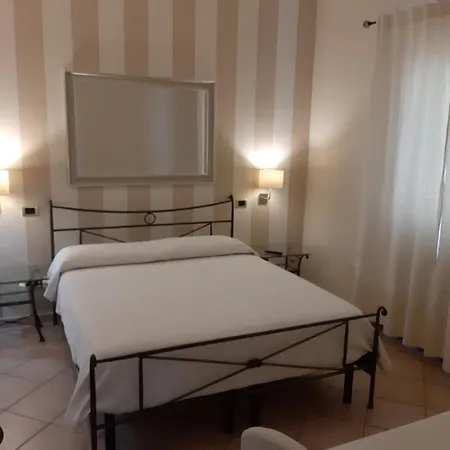 Sweet House Only Penzion Peschiera del Garda